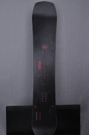 DESKA UŻYWANA CAPITA THE BLACK SNOWBOARD OF DEATH 24/25 162 cm NRDSK145
