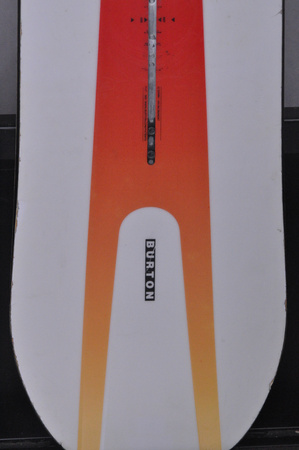 DESKA UŻYWANA BURTON CUSTOM 23/24 156 cm NRDSK251