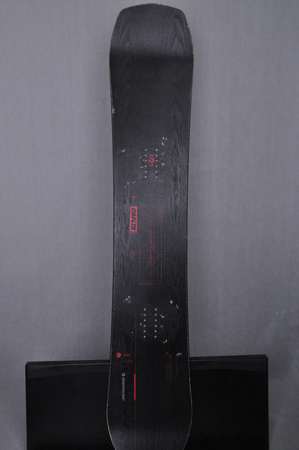 DESKA UŻYWANA CAPITA THE BLACK SNOWBOARD OF DEATH 24/25 169W NRDSK142