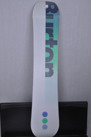 DESKA UŻYWANA BURTON CUSTOM 24/25 150 cm NRDSK189