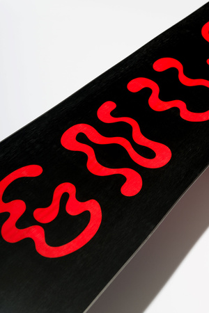 DAMSKA DESKA SNOWBOARDOWA GNU LADIES CHOICE 2026