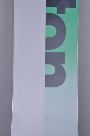 DESKA UŻYWANA BURTON CUSTOM 24/25 162W NRDSK172