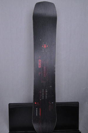 DESKA UŻYWANA CAPITA THE BLACK SNOWBOARD OF DEATH 24/25 165W NRDSK261