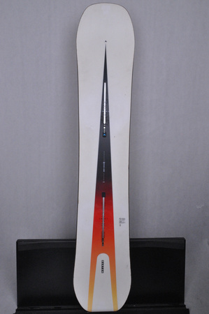 DESKA UŻYWANA BURTON CUSTOM 23/24 162W cm NRDSK286