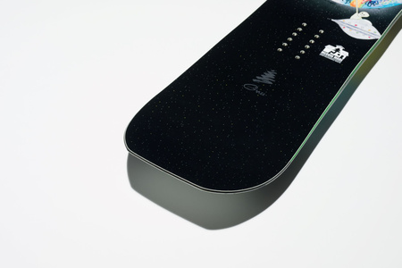 DESKA SNOWBOARDOWA GNU MONEY 2026