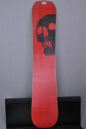 DESKA UŻYWANA CAPITA THE BLACK SNOWBOARD OF DEATH 24/25 169W NRDSK140