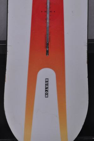 DESKA UŻYWANA BURTON CUSTOM 23/24 156 cm NRDSK248