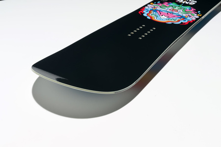 DAMSKA DESKA SNOWBOARDOWA GNU VELVET 2026